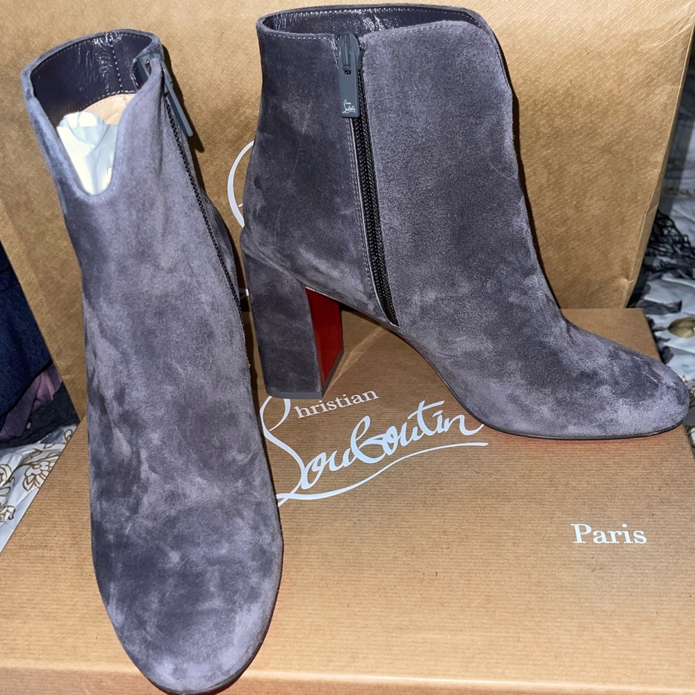 Louboutin Castarika 85 Suede Ankle Boots